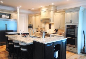 Mouser Cabinetry custom kitchen cabinets
