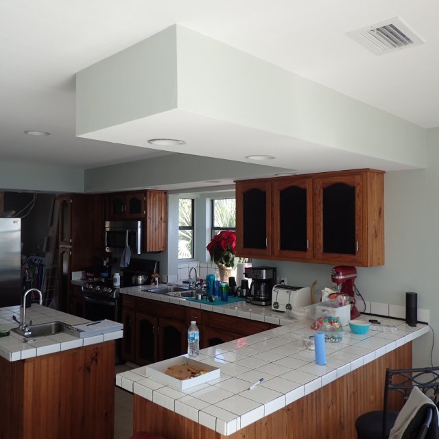 Gulf Breeze kitchen before remodeling by Cabinet Depot