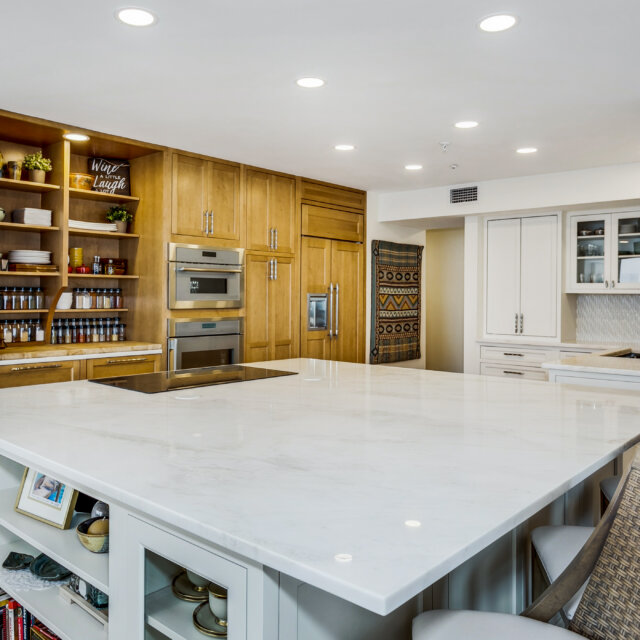 Bright and Airy Kitchen Remodel with Mouser Cabinetry